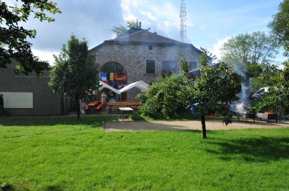 Auberge De Jeunesse De La Roche - Champlon Tenneville Exteriör bild